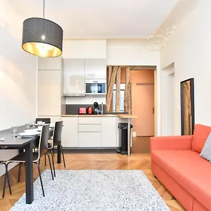Cmg Reaumur , Paris France